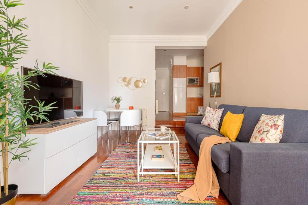 Bright Apartment In Gran Via With Balconies Inf2Iz3 마드리드 외부 사진