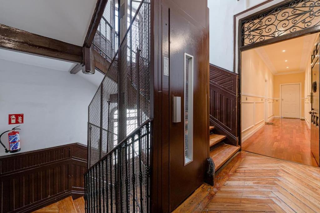 Bright Apartment In Gran Via With Balconies Inf2Iz3 마드리드 외부 사진